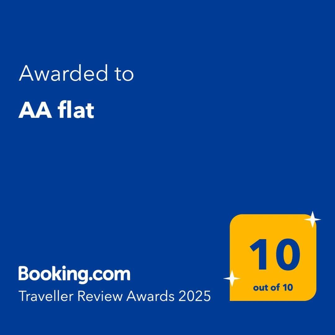 Aa Flat *